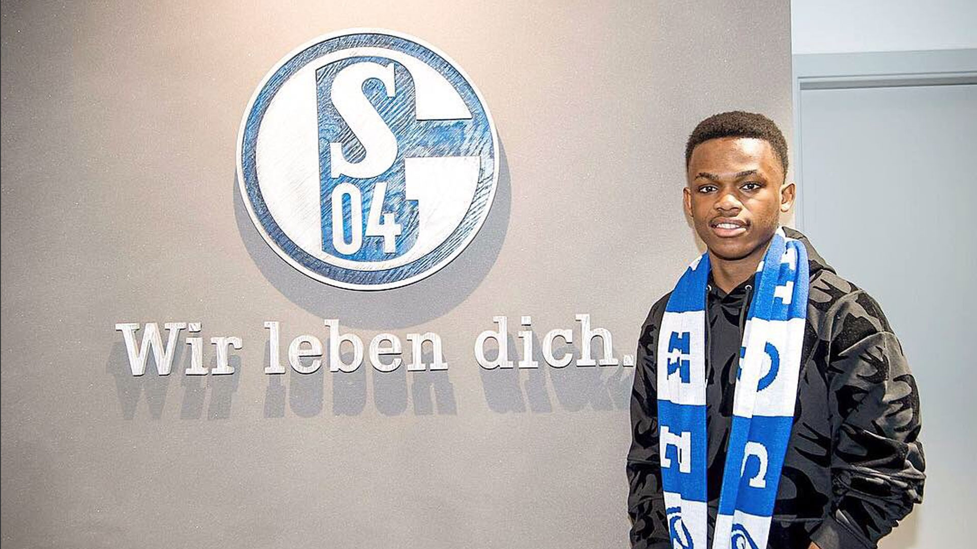 将更加努力 将更加努力