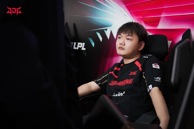 的团队配合 的团队配合