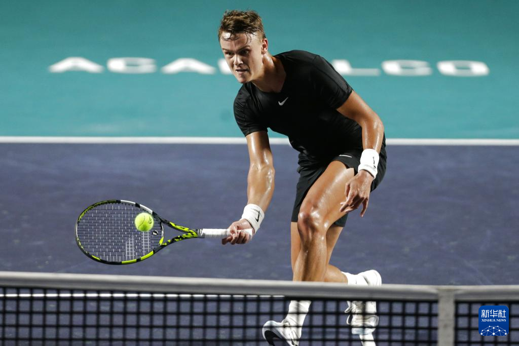 西班牙通过 西班牙通过