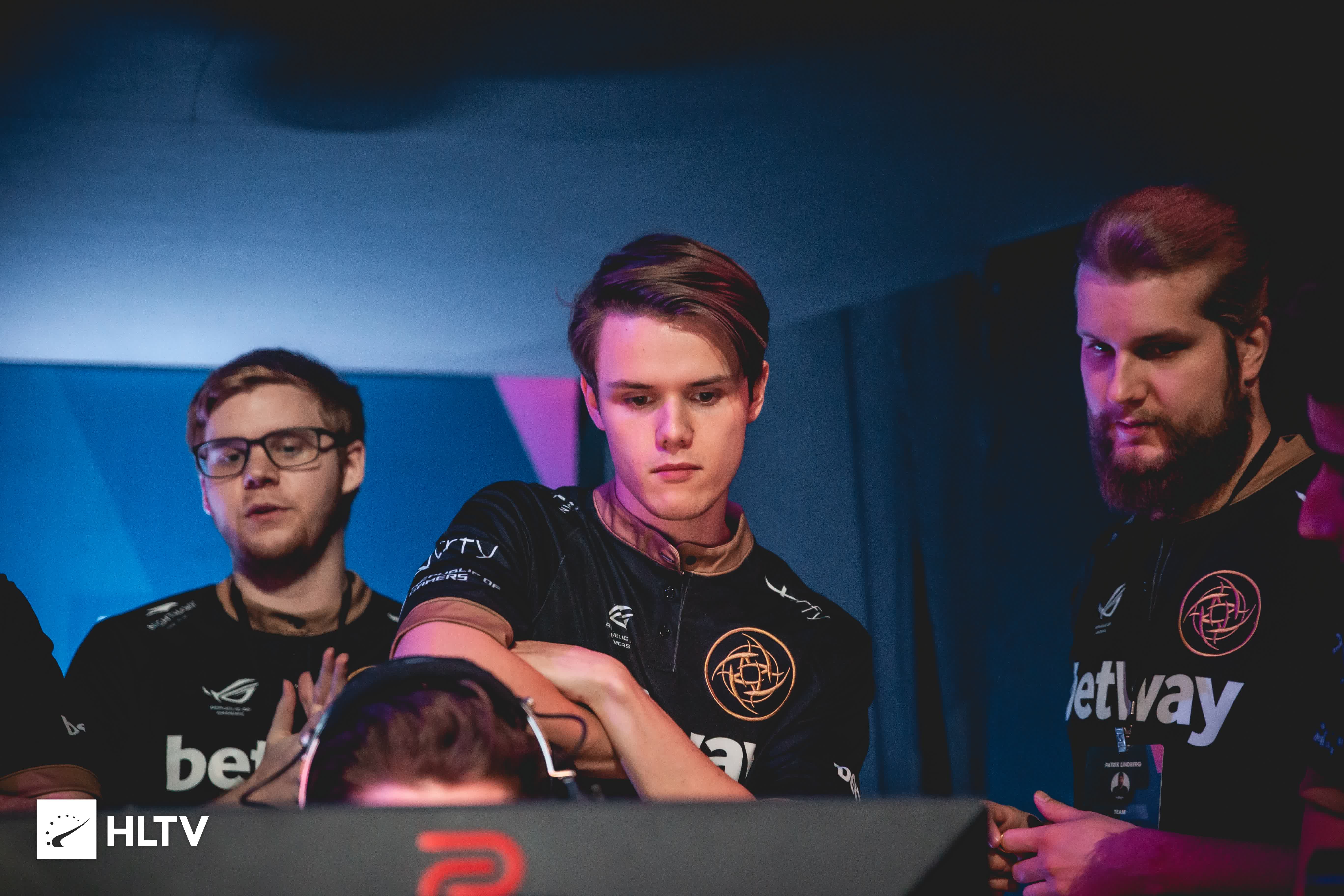 成功捧得本 成功捧得本