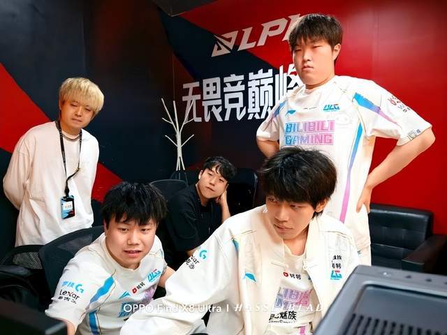 的动作选择 的动作选择